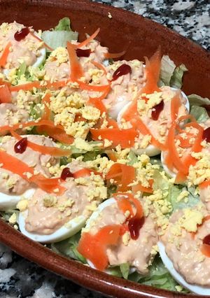 Una foto de Huevos rellenos 👌🏻