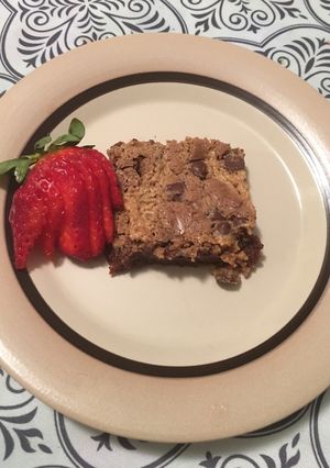 A picture of Peanut butter brownie.