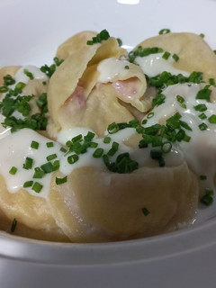 Una foto de Sorrentinos rellenos con jamón y muzarella