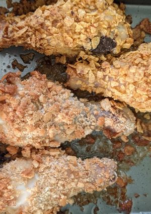 A picture of Breadcrumb chicken drumsticks two ways.