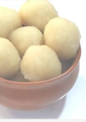 ब्रेड के रसगुल्ले (Bread ke rasgulle recipe in Hindi) रेसिपी मुख्य फोटो