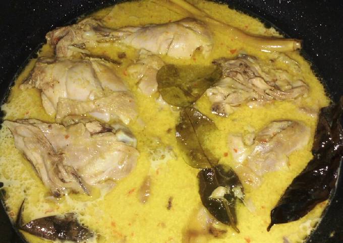 Gulai ayam