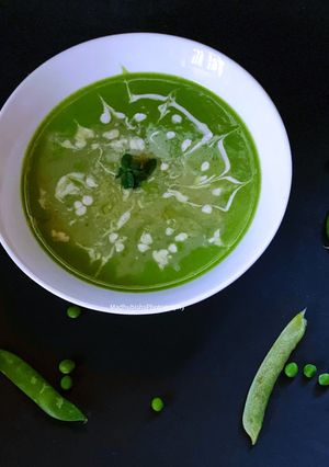 A picture of Green Pea Soup.