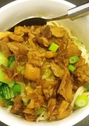 Foto resep Mie ayam (a la) gerobak biru