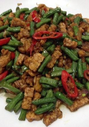 Foto resep Tumis kacang panjang vs tempe