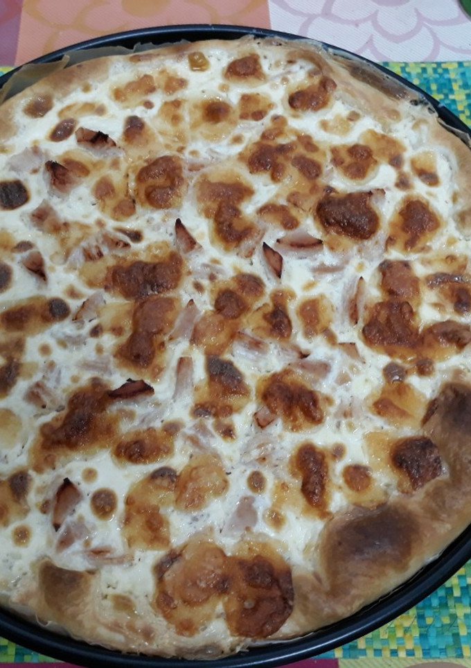 Una foto de Quiche de jamón york y queso