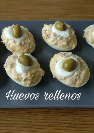Una foto de Huevos rellenos (abuela Mari)
