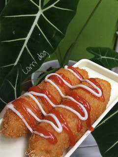 Foto resep Corndog Simpel (Roti sosis)