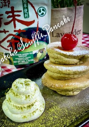 รูปของ แพนเค้กชาเขียว (Matcha Souffle Pancake) 🥞