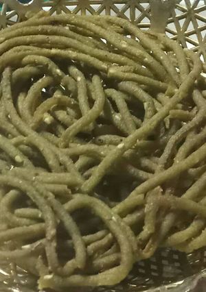 पालक मुरुक्कू (Palak murukku recipe in hindi) रेसिपी मुख्य फोटो