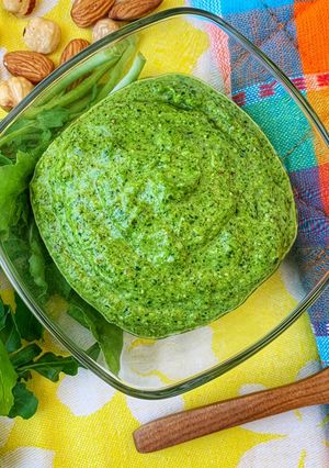 A picture of Arugula Pesto.