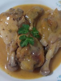 Una foto de Muslos de pollo a la naranja