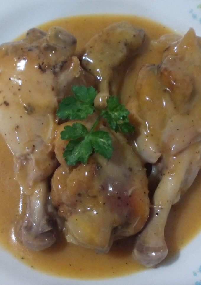 Una foto de Muslos de pollo a la naranja