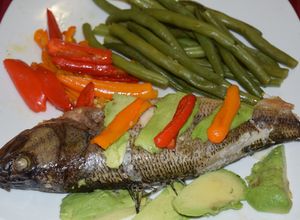 Una foto de Huachinango al horno con hierbas