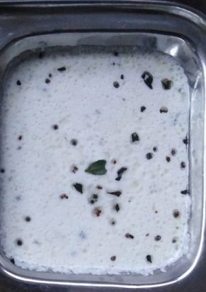 नारियल की चटनी (Nariyal ki chutney recipe in Hindi) रेसिपी मुख्य फोटो