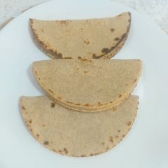 A picture of Soya bean roti.
