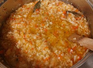 Una foto de Sofrito Base para Rellenos de Tartas Saladas