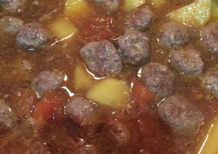 Resep Semur bola daging yang Enak