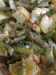 Una foto de Ensalada de habichuelas verdes y patatas