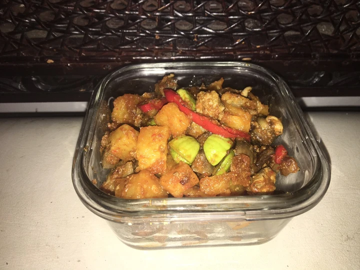 Cara Gampang Menyiapkan Resep Sambel goreng kentang ati ayam #BikinRamadhanBerkesan #13 yang Sempurna Anti Ribet, Bikin Ngiler