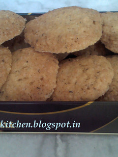 A picture of Coconut Cookies.