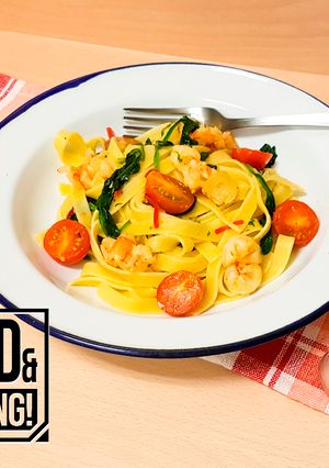 Una foto de Tagliatelle con Langostinos y Espinacas