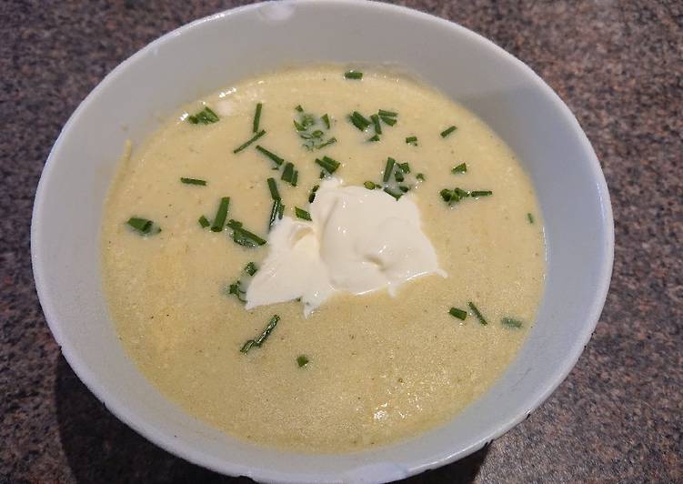 Any-night-of-the-week Leek, Onion and Potato Soup