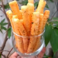 A picture of Stick Kentang Keju.