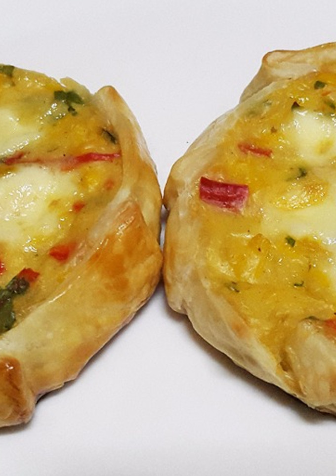 Una foto de Canastitas de choclo y queso