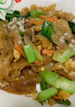 รูปของ ผัดซีอิ๊วใส่ไข่ 🥚(ไม่ใส่เนื้อสัตว์)