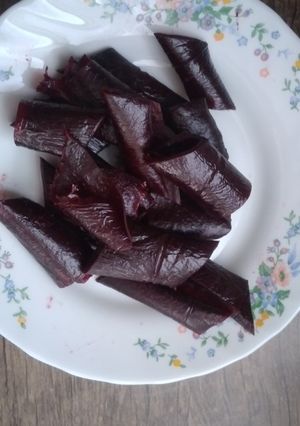 عکسی از دستور لواشک آلو قرمز