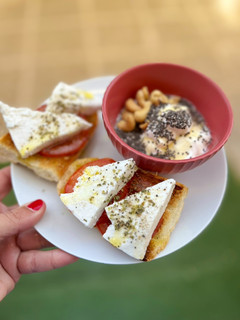 Una foto de Desayuno para cargar pilas
