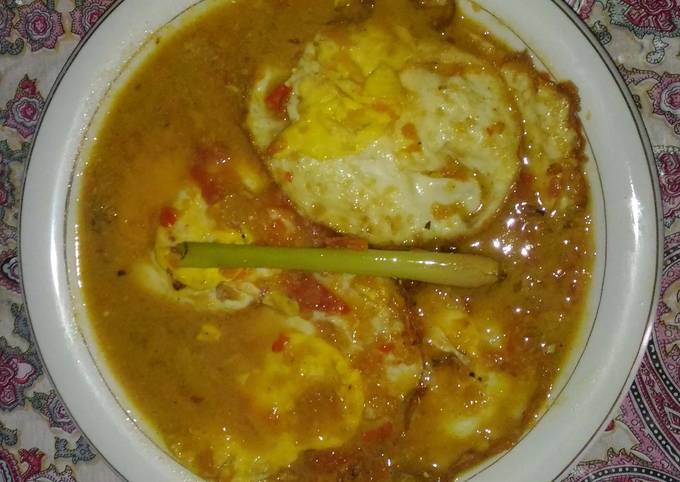 Resep Telur ceplok kuah santan balado oleh ANGGRAENI PUJI Resep Telur ceplok kuah santan balado oleh ANGGRAENI PUJI