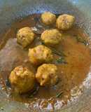 Tamarind side dish parupu urandai puli kozumbu