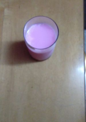 A picture of Milkshake.