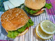 Gambar beef burger slice
