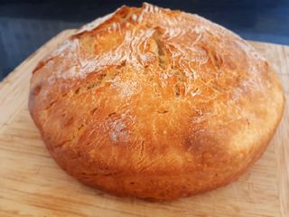 Easy no-knead Maltese bread