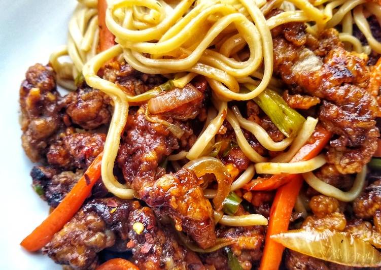 Why You Should Crispy Shredded Chilli Beef (Takeaway Style)