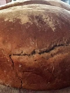Una foto de Pan con masa madre y paté fermentée