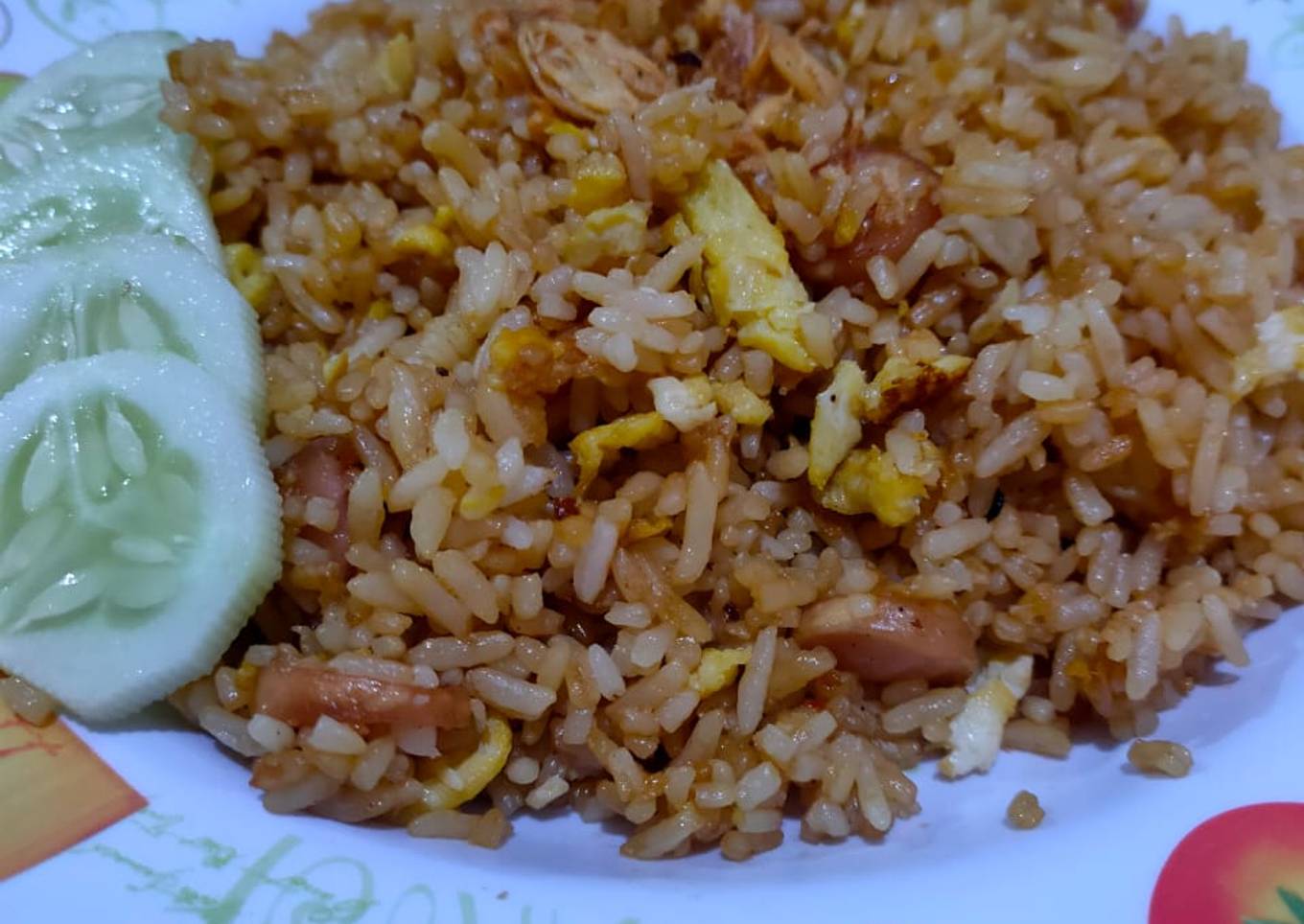 04. Nasi goreng sosis telur