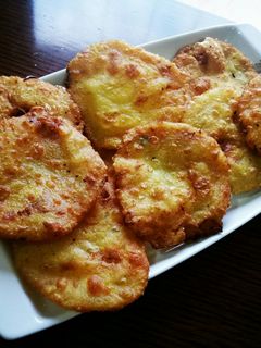 আলু পুরি(aloo puri recipe in Bengali) রেসিপির প্রধান ছবি