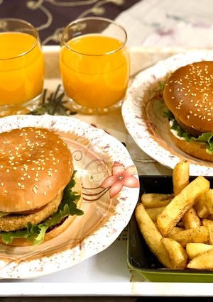 A picture of Chicken Burger Patties.