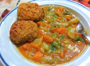Kelkáposzta főzelék édesburgonyával recept fotója