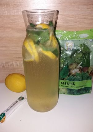 O poză a rețetei Limonadă.