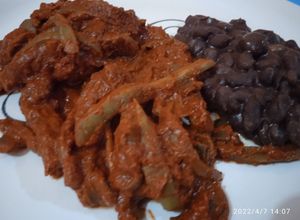 Una foto de Nopalitos con adobo al pastor