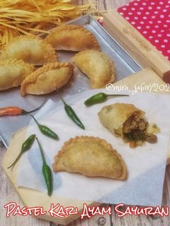 Foto resep Pastel Isi Kari Ayam Sayuran