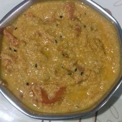 A picture of Tomato postu chutney/ tomato poppy seeds chutney.