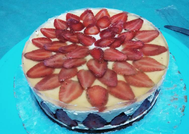 No Bake Strawberry Cheesecake