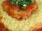 Una foto de ossobuco a la milanesa