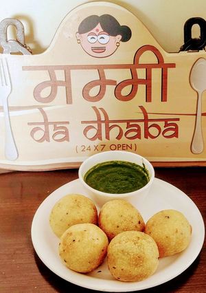 A picture of Rava vegetable pops.